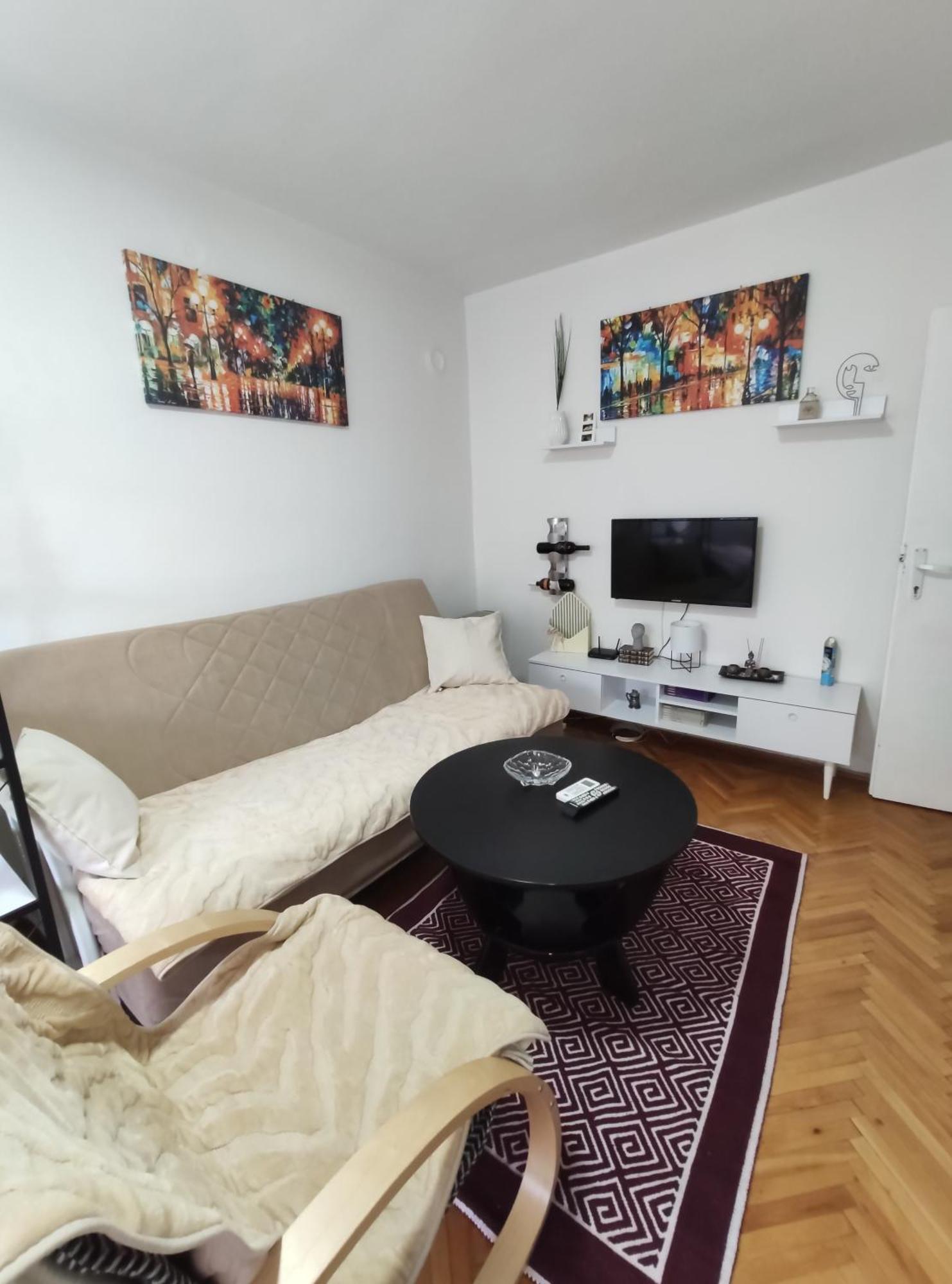 Apartment Iris - Modern & Cozy Skopje